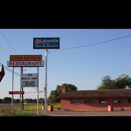 Lakeside Inn & Suites By Oyo Mathis I 37 Bagian luar foto